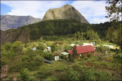 Où est basée la seule unité PGHM d'outre-mer ?