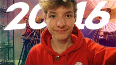 Quel est le nom de ce YouTuber ?