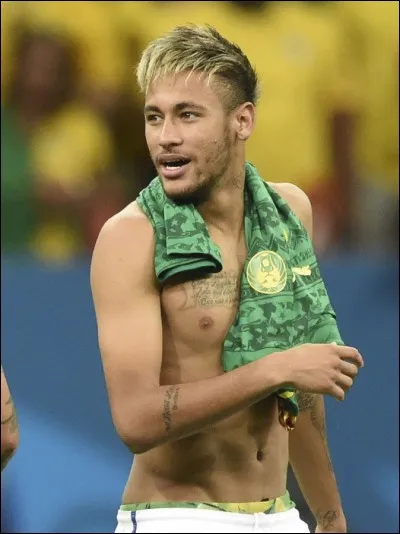 Quel jour a-t-il accordé à ses fans ?