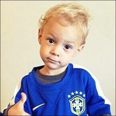 Quel est le prénom de son fils ?