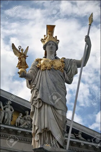 Quelle déesse est sortie du crâne de Zeus ?