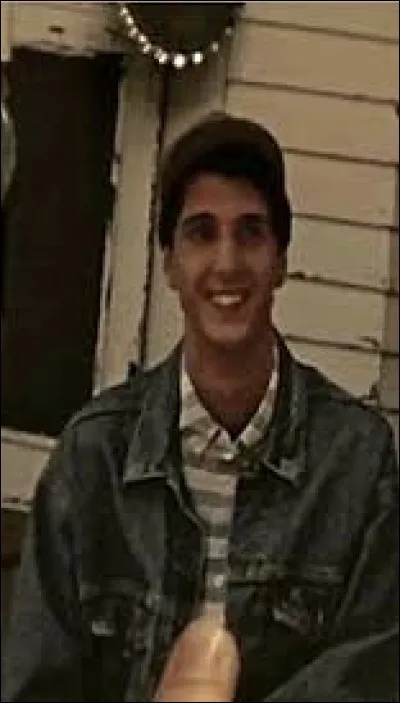 Dans quel univers pouvons-nous connaître le frère de Maggie : Shawn ?