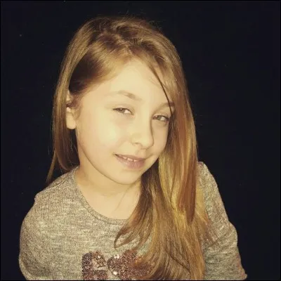 Qui est cette fille qui est la benjamine du groupe ?