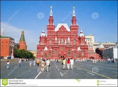 La Place Rouge est une place à Moscou.