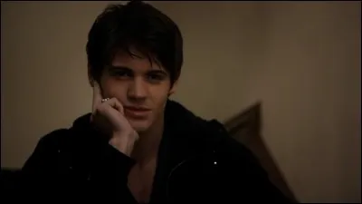 Jeremy Gilbert est :