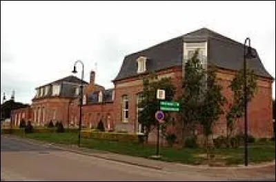 Ville Samarienne, Feuquières-en-Vimeu se situe dans l'ancienne région ...