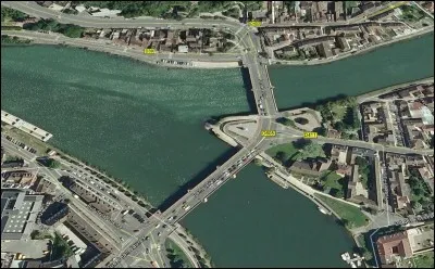 OISE - De quel fleuve cette rivière née à Chimay en Belgique est-elle un affluent ?