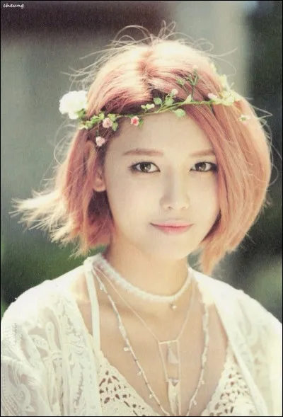 Dans les Girls Generation,qui la taquine le plus sur sa petite taille ?