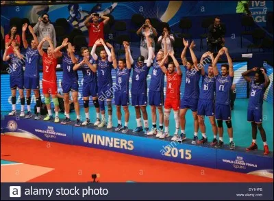 Quel joueur de l'équipe de France a obtenu le plus de médailles en Ligue mondiale ?