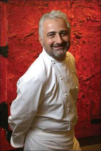 C'est un grand chef cuisinier français né à Nevers le 24 juillet. Il ouvre son premier restaurant à Paris en 1980 et plus tard quelques bistrots également à Paris.