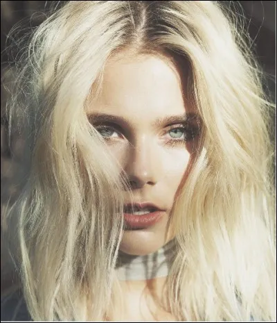 A-t-elle des frères et soeurs ?