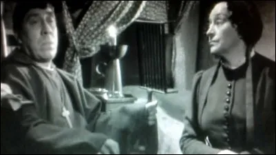 Un peu irritée, la maîtresse de maison tança vertement madame Dugenou : Madame, faites-moi le plaisir de surveiller un peu mieux votre mari, si tout le monde faisait comme lui ...