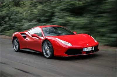 Que fais-tu quand tu vois une Ferrari ?