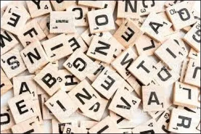 Continuons avec le scrabble. Quelles sont les lettres qui valent dix points ?