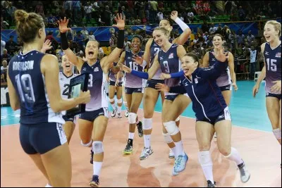 En 2004, la finale féminine est une affiche inédite! Mais qui remporte cette édition?