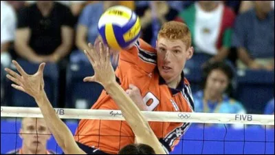 Toujours à Atlanta, quelle équipe finit troisième du tournoi masculin?