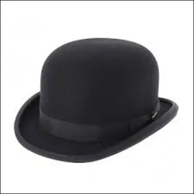 Quel est le nom de ce chapeau rond ?