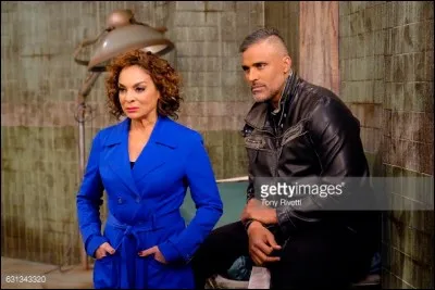 Qui est la tante méchante de KC, Ernie et Judy ?