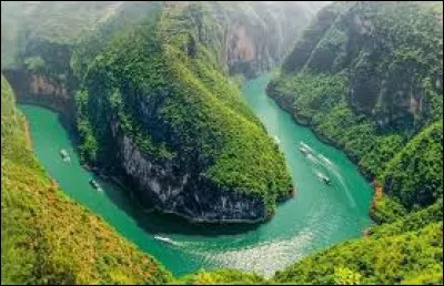Le plus long fleuve d'Asie, le Yangzi Jiang, est également appelé "fleuve Jaune".
