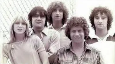 Quelle chanson a fait le succès du groupe "Il était une fois", en 1975 ?