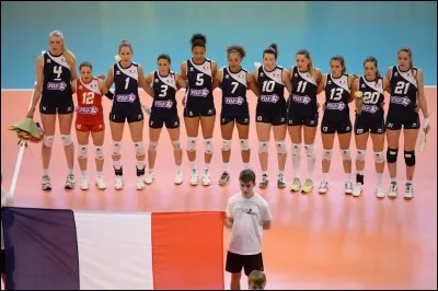 Quel a été le meilleur résultat d'une équipe de France féminine lors de CE ?