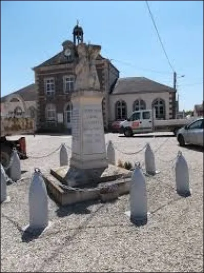 Village de l'ancienne région Champagne-Ardenne, Fontaine-Mâcon se situe dans le département ...