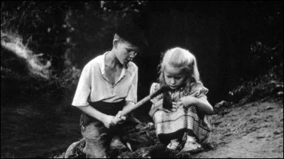 Qui est le réalisateur du film "Jeux interdits" ?