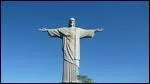 Voyages. A cot de quoi et dans quelle ville brsilienne peut-on voir ce Christ (Corcovado) ?