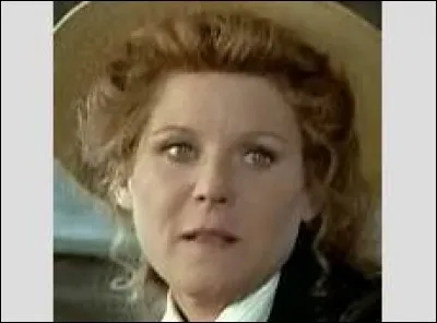 De qui Marjorie, la soeur du docteur Quinn est-elle tomb&eacute;e amoureuse &agrave; Colorado Spring ?