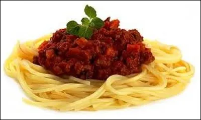 Dans ...., deux animaux mangent des spaghettis