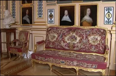 Quelle est cette mystérieuse commande royale approuvée par Louis-Philippe 1er en 1845 qui va rejoindre 170 ans après, la galerie de Guise, la pièce la plus prestigieuse du château-musée Louis-Philippe de la ville d'Eu ?
