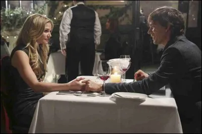 Combien de temps Emma reste-t-elle avec Walsh ?