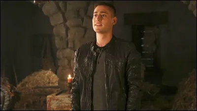 Pour qui Will Scarlett veut-il prendre la potion du cœur brisé dans la saison 4 (à Oz) ?