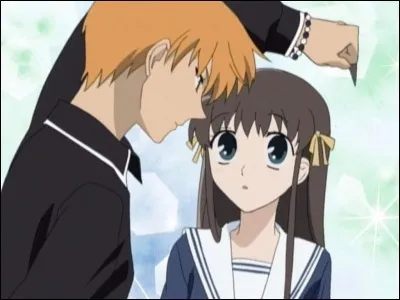 Dans le chapitre 3, de quel étage Kyô saute-t-il ?