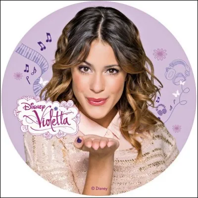 De qui Violetta est-elle amoureuse ?