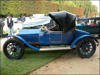 De quelle marque est la Lambda ?