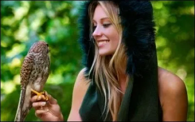 Qui a chanté ces paroles : Femme, femme / Simplement je te dis / Que je t'aime, je t'aime / T'es comme un soleil ?