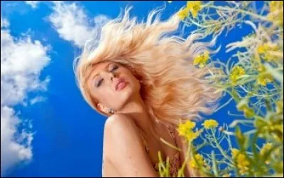 Quel homme a chanté "Femmes, je vous aime" ?