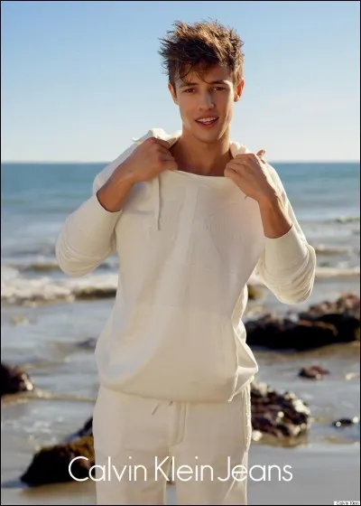 Que fait-il dans la vie ?