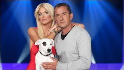 Elle présentait "La roue de la fortune" avec Christophe Dechavanne.