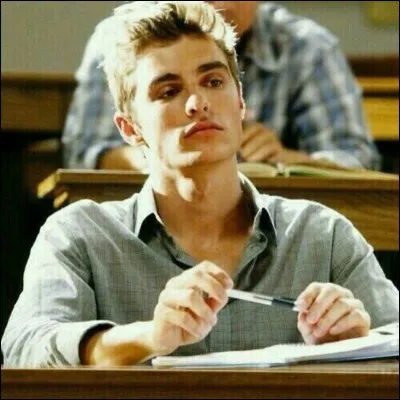 Comment s'appelle Dave Franco dans le film ?