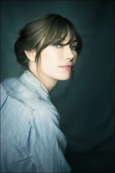 Quelle chanteuse chante le titre "Pas les saisons" ?