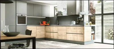 Maintenant plus dur : comment arrive-t-on aux cuisines ?