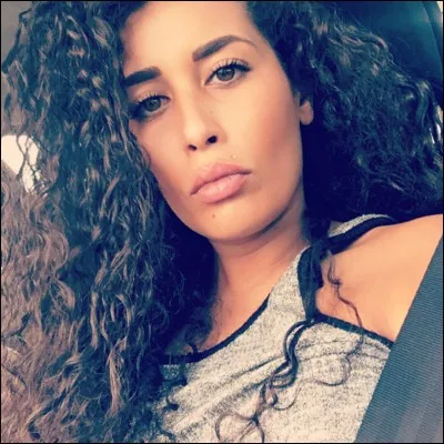 Comment s'appelle-t-elle ?