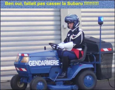 Il est à noter que les deux véhicules sont entrés en collision l'un avec l'autre ...