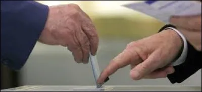 Les femmes n'ont jamais voté avant 1945.