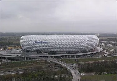 Dans quelle ville ce stade est situ ?