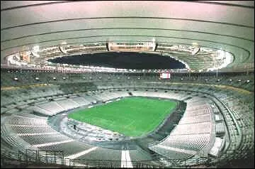 Dans quelle ville ce stade est situ ?