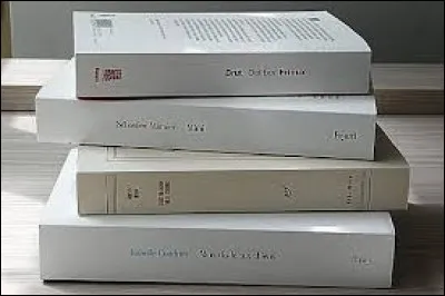 Ton professeur t'annonce que tu as un roman de 400 pages à lire pour le lendemain. Quelle est ta réaction ?