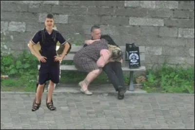 Pourquoi a-t-il supprimé ses vidéos ?